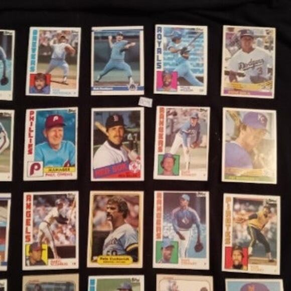 1982-1985 Baseball Cards in Excellent to Near Mint Condition.  20 Cards total - Picture 5 of 11